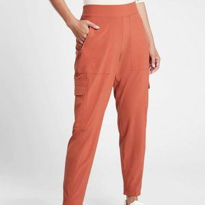 Athleta Chelsea Lined Cargo Pant Hiking Travel